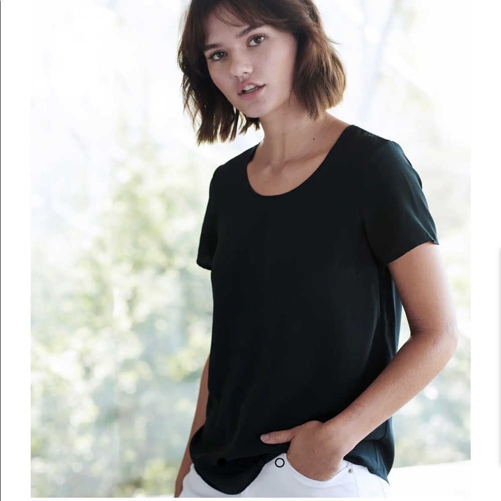 Washable Stretch Silk Tee new without tags